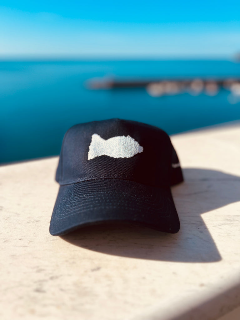 The fish hat - more colors now -  cappello con pesce ricamato - JP Amalfi