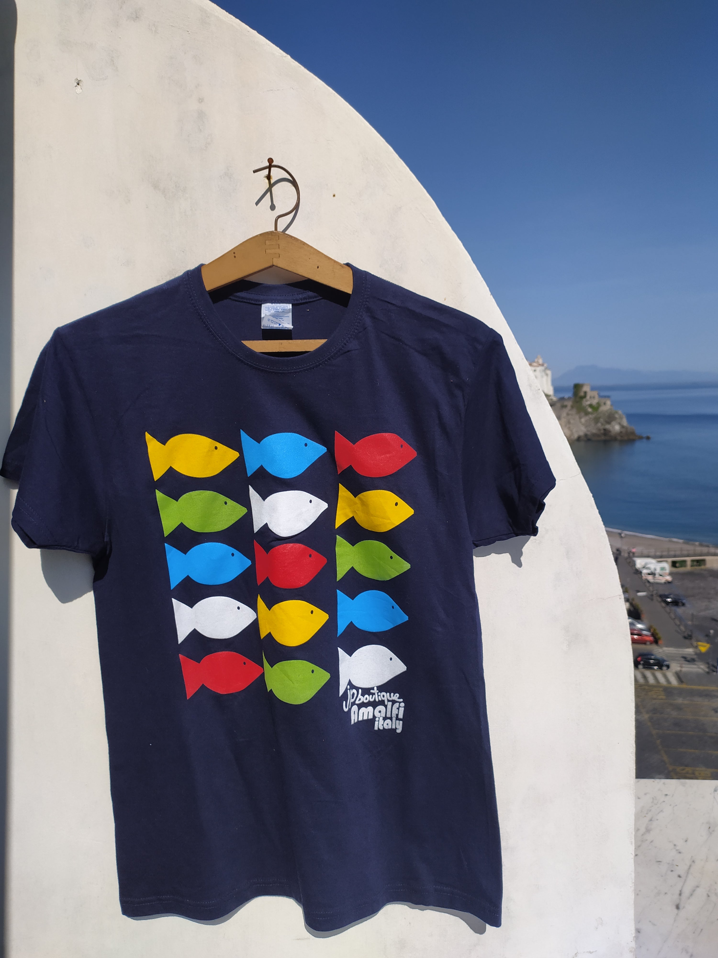 the classic one-Unisex blue fish T-shirt - JP Amalfi